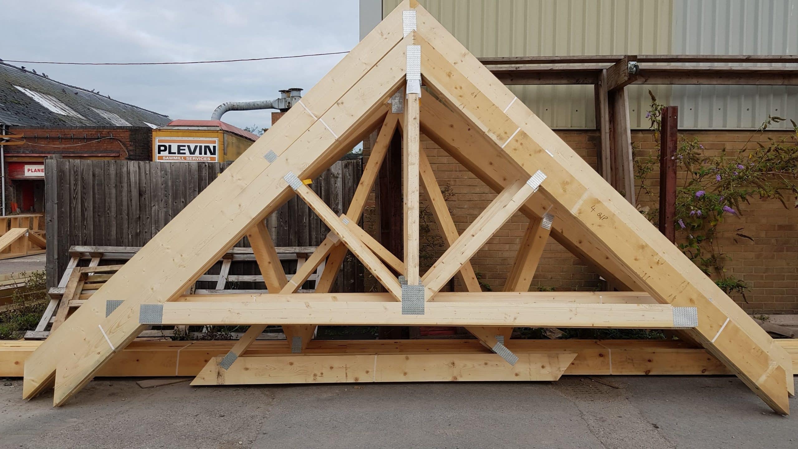 Roof trusses