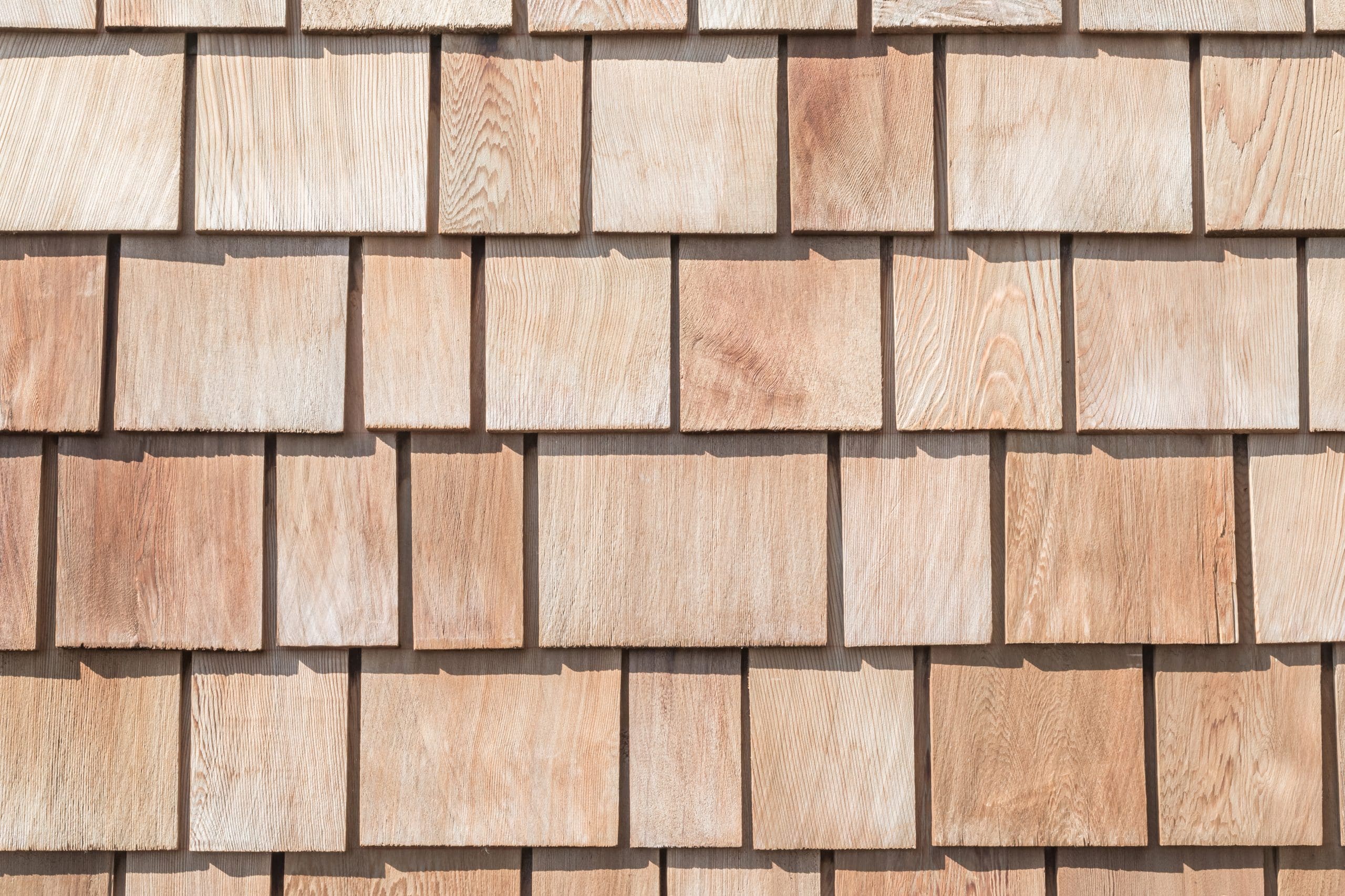 Shingle red cedar wooden shake wood siding row roof panel made of larch conifer tree